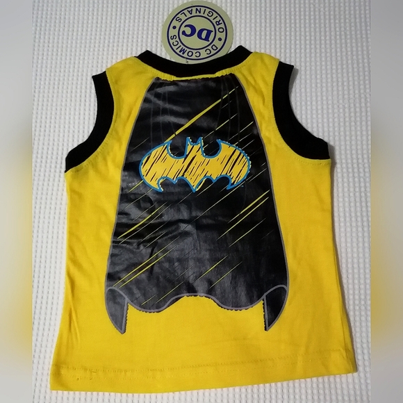 🔥SALE🔥 BATMAN DC Comics Superhero Baby Boy's Top and Shorts Set NWT Size 3-6M - Picture 4 of 9
